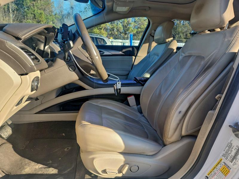 Фото 7 - LINCOLN MKZ