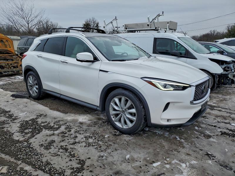 Фото 4 - INFINITI QX50