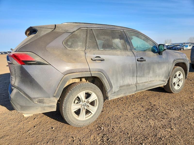 Фото 3 - TOYOTA RAV4