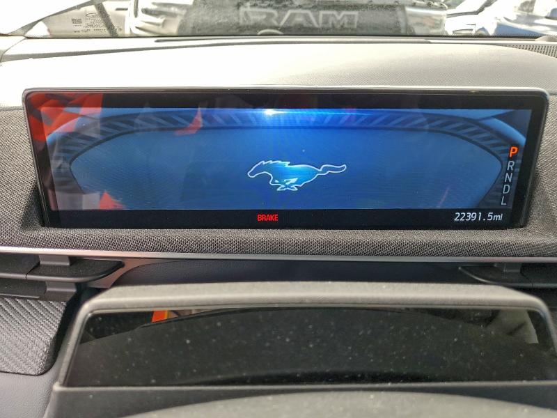 Фото 9 - FORD MUSTANG