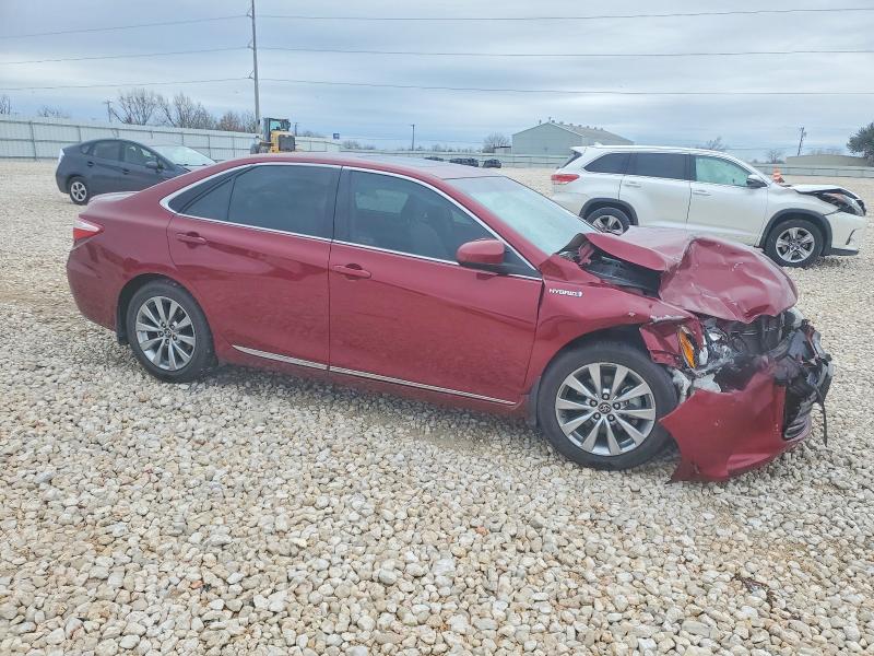 Фото 4 - TOYOTA CAMRY