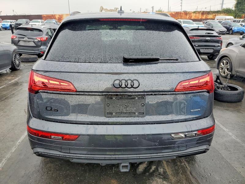 Фото 6 - AUDI Q5