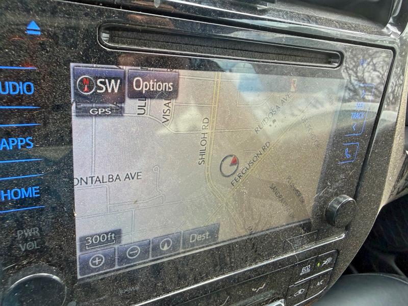 Фото 11 - TOYOTA PRIUS