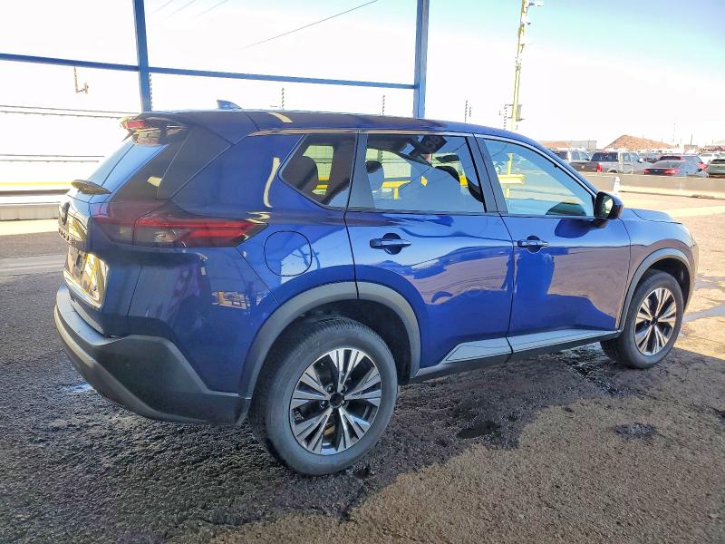 Фото 3 - NISSAN ROGUE