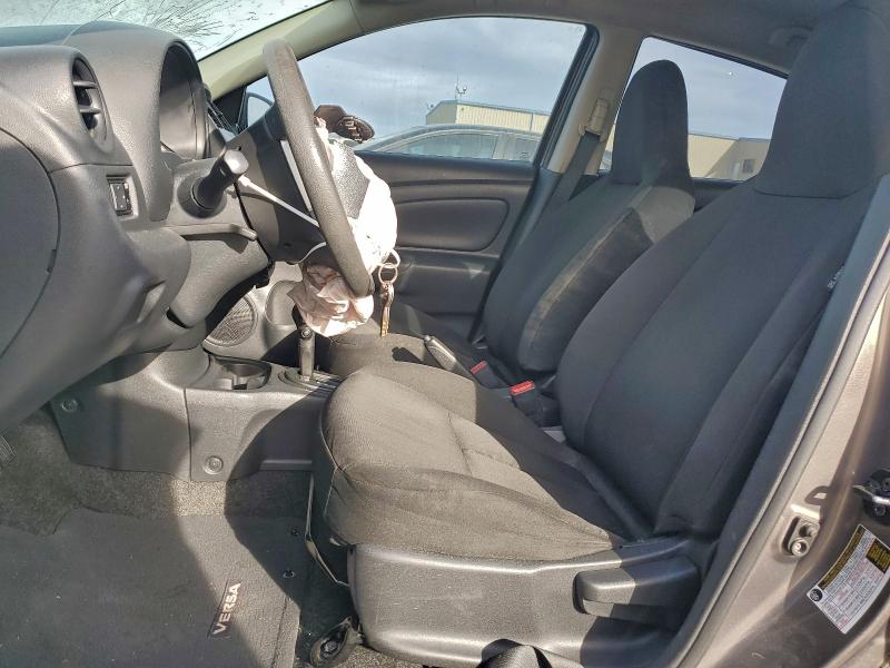 Фото 7 - NISSAN VERSA