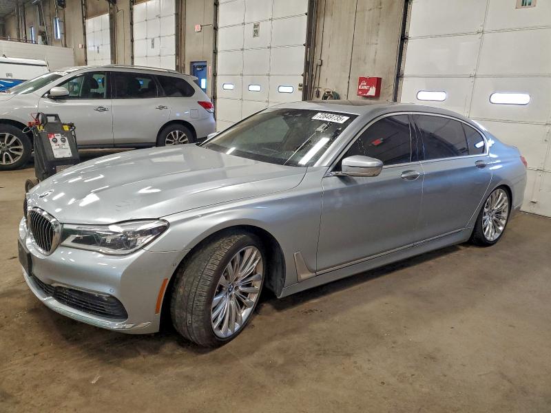 Фото 1 - BMW 7 SERIES