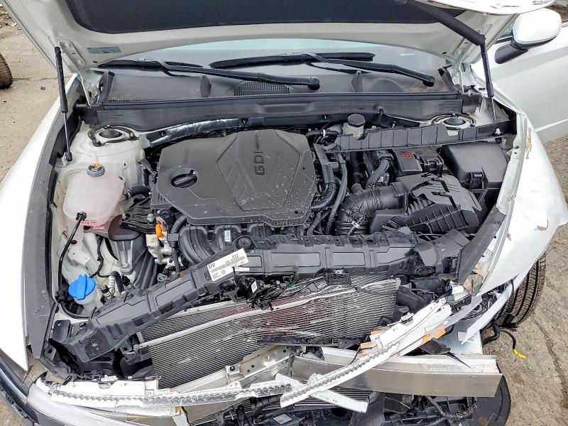 Фото 11 - HYUNDAI SONATA