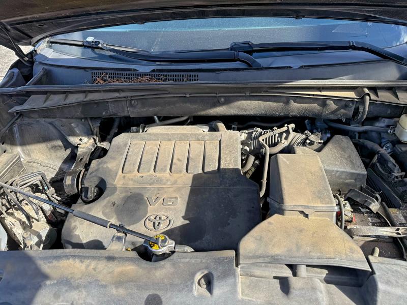 Фото 7 - TOYOTA HIGHLANDER