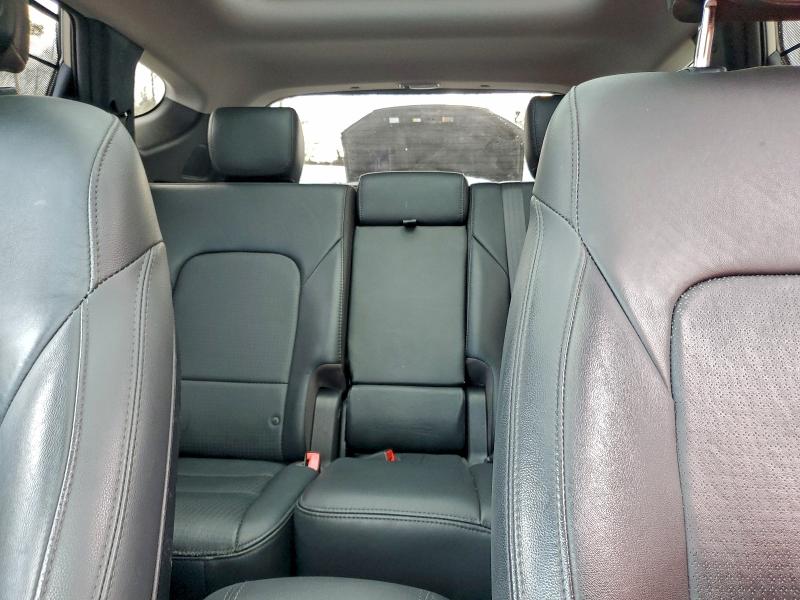 Фото 10 - HYUNDAI SANTA FE