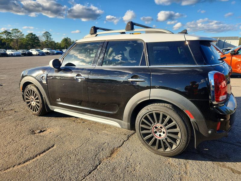 2017 MINI COOPER