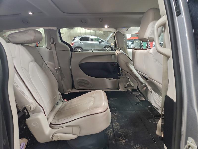 Фото 11 - CHRYSLER PACIFICA