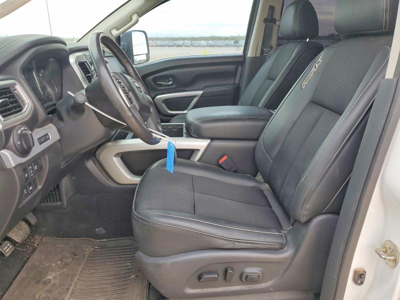 Фото 7 - NISSAN TITAN