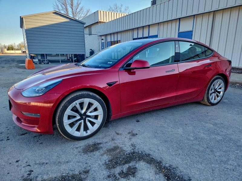 Фото 1 - TESLA MODEL 3