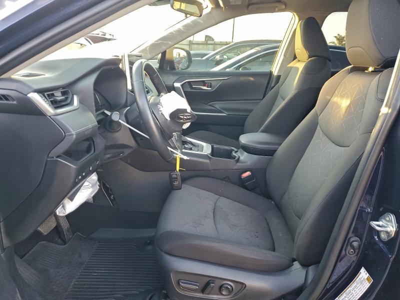 Фото 7 - TOYOTA RAV4