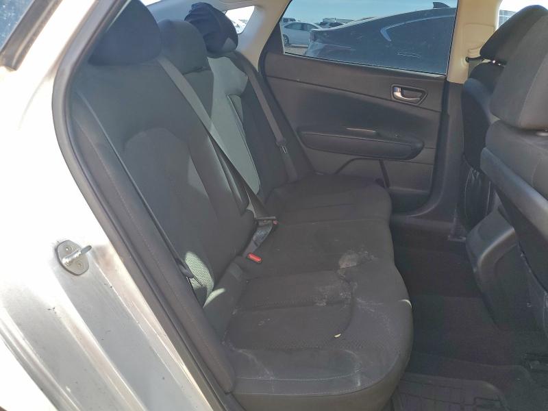 Фото 10 - KIA OPTIMA