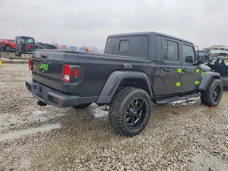 Фото 3 - JEEP GLADIATOR