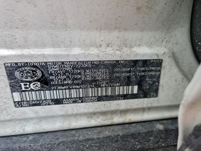 Фото 13 - TOYOTA RAV4