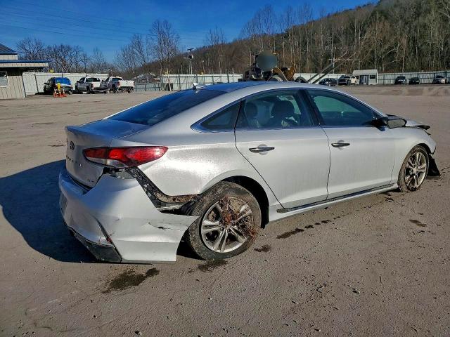 Фото 3 - HYUNDAI SONATA