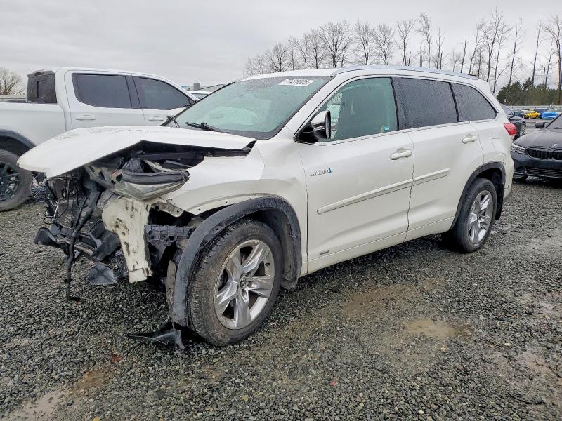 Фото 1 - TOYOTA HIGHLANDER