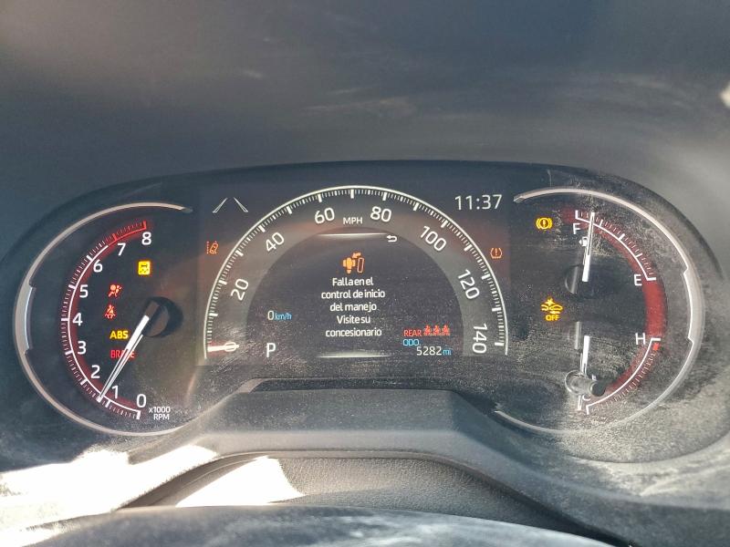 Фото 9 - TOYOTA RAV4