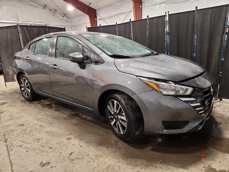 Фото 4 - NISSAN VERSA