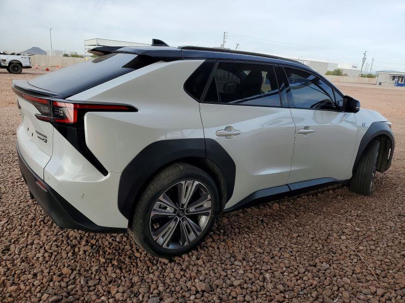 Фото 3 - SUBARU SOLTERRA P