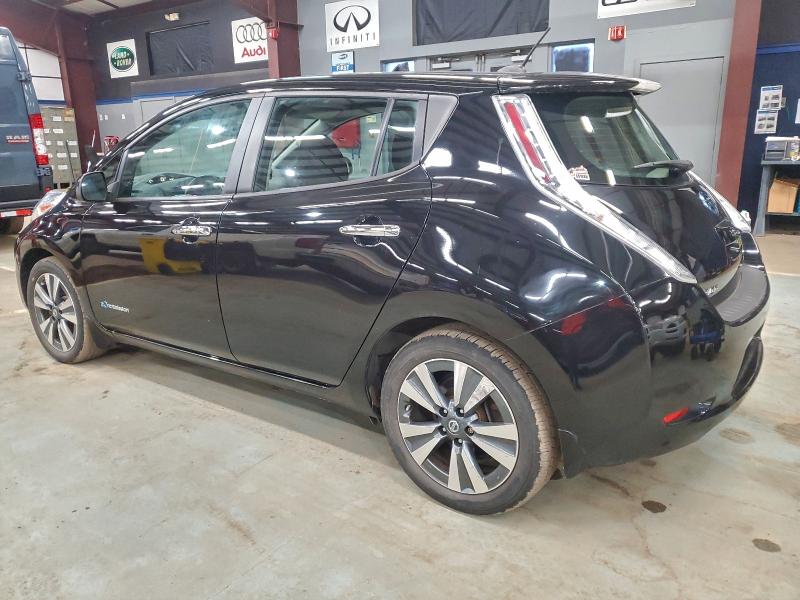 Фото 2 - NISSAN LEAF