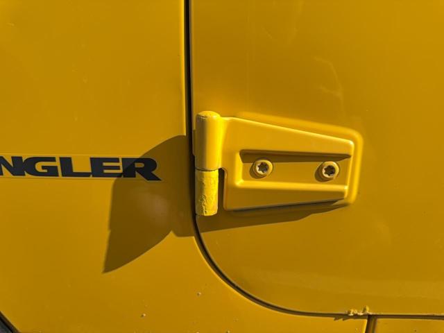 Фото 13 - JEEP WRANGLER