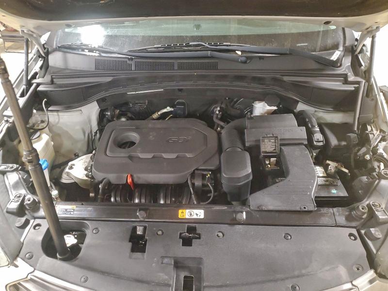 Фото 12 - HYUNDAI SANTA FE