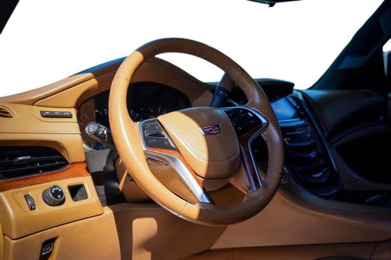 Фото 8 - CADILLAC ESCALADE