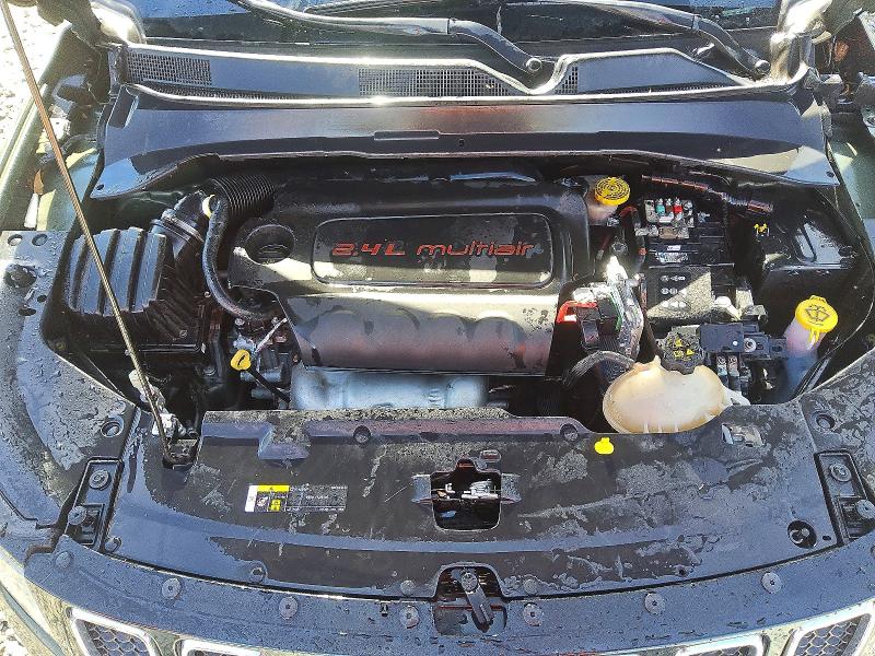 Фото 11 - JEEP COMPASS