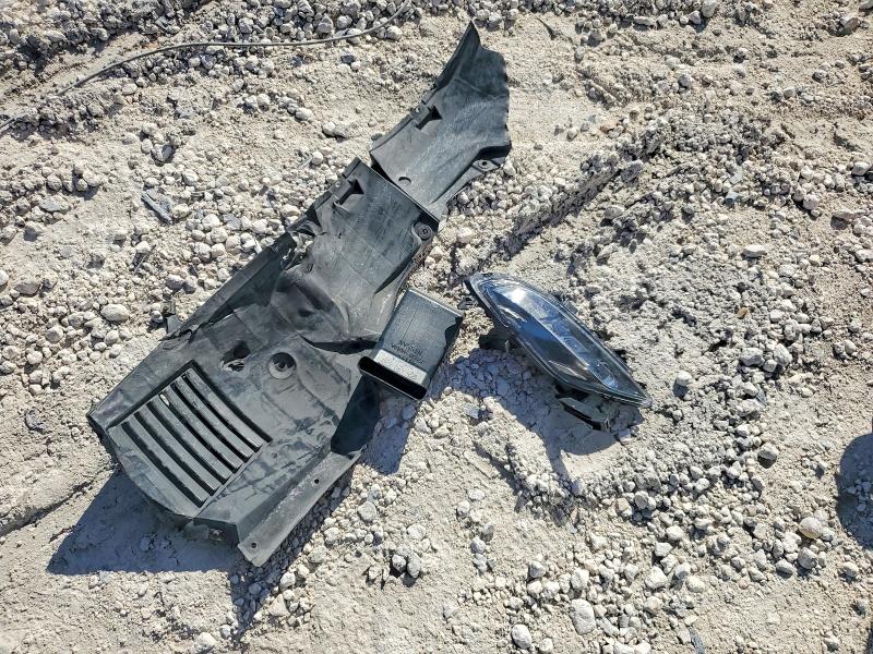 Фото 12 - NISSAN MAXIMA