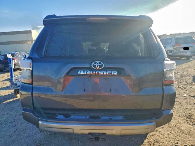 Фото 6 - TOYOTA 4RUNNER