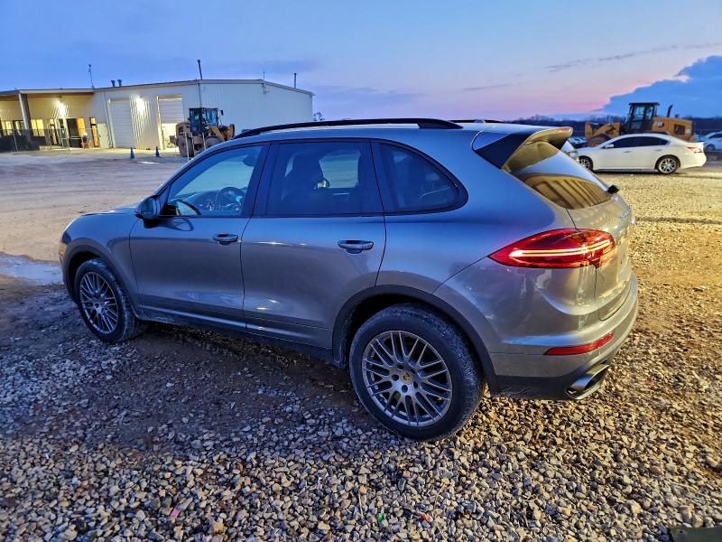 Фото 2 - PORSCHE CAYENNE