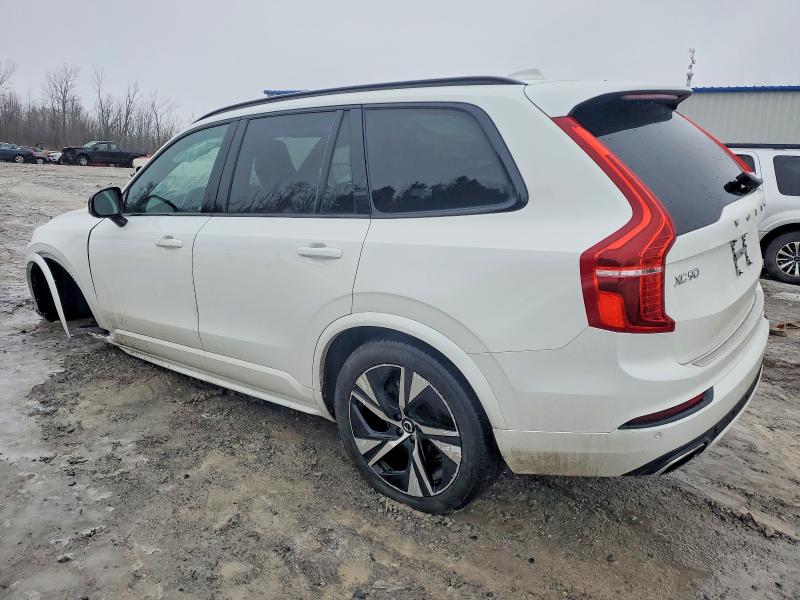 Фото 2 - VOLVO XC90