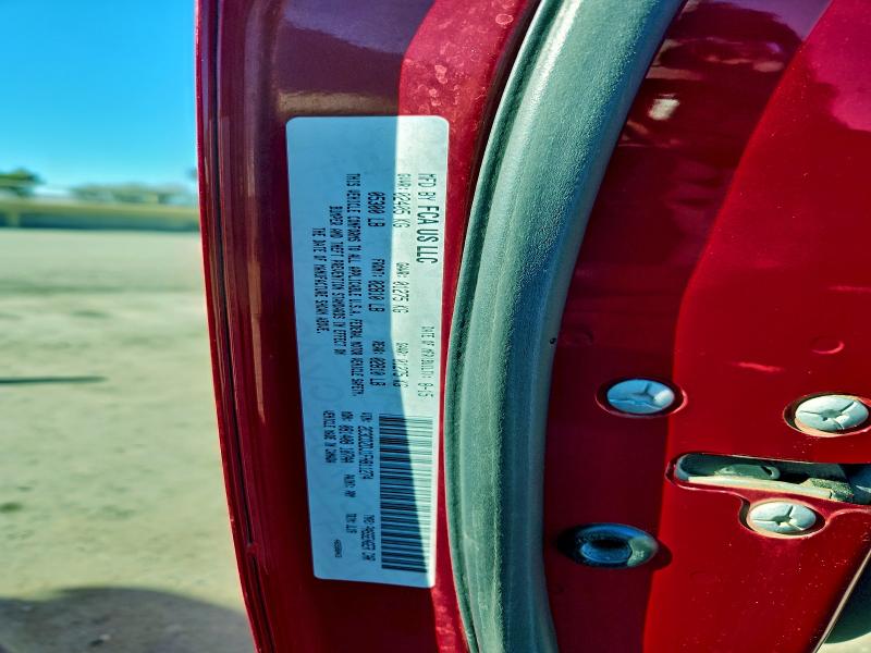 Фото 12 - DODGE CHALLENGER