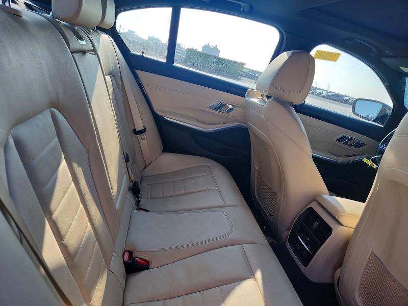 Фото 10 - BMW 3 SERIES