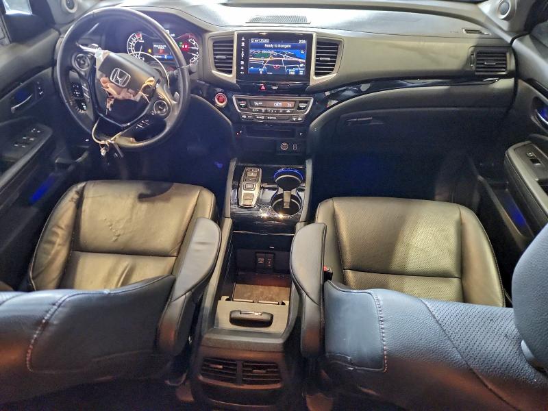 Фото 8 - HONDA RIDGELINE