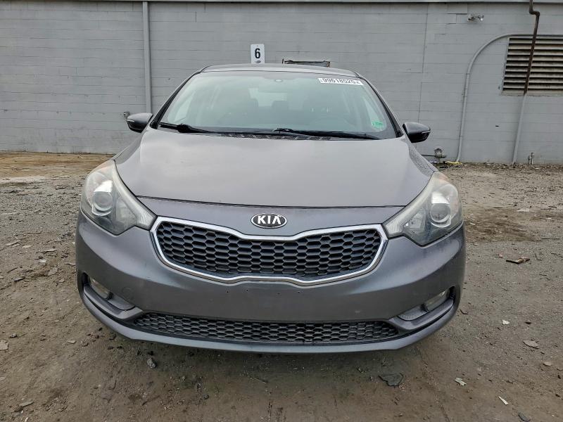 Фото 5 - KIA FORTE