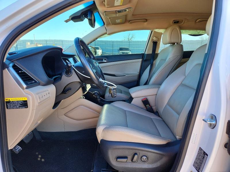 Фото 7 - HYUNDAI TUCSON