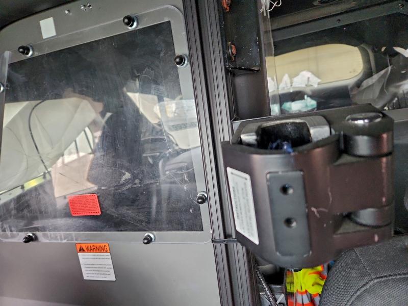 Фото 10 - FORD EXPLORER