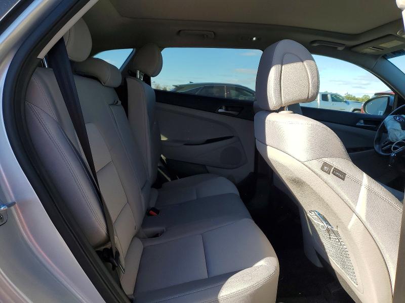 Фото 11 - HYUNDAI TUCSON