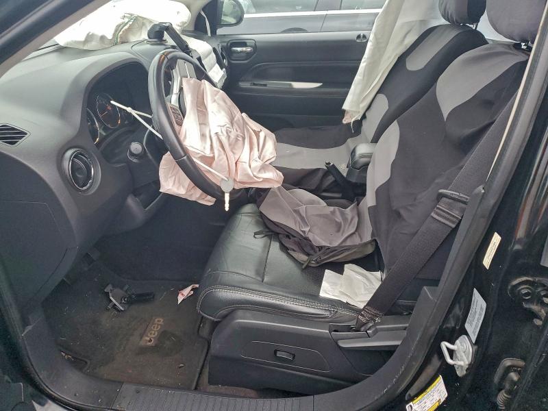 Фото 7 - JEEP COMPASS