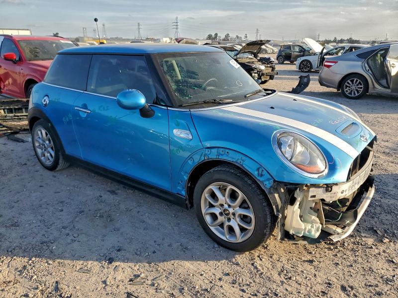 Фото 4 - MINI COOPER