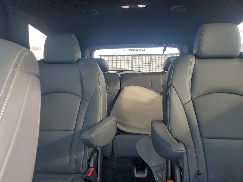 Фото 10 - BUICK ENCLAVE