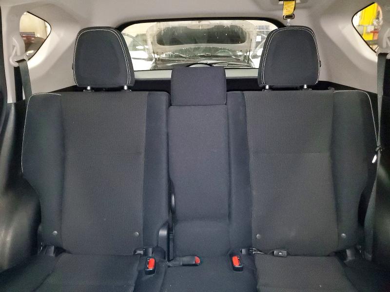 Фото 10 - TOYOTA RAV4