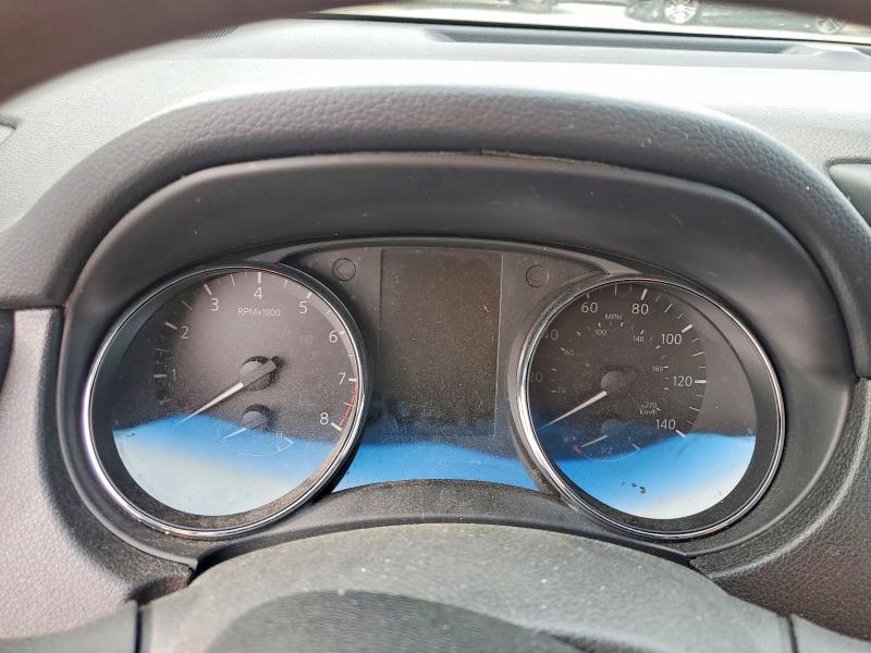 Фото 9 - NISSAN ROGUE