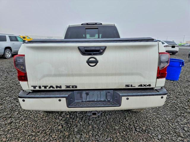 Фото 6 - NISSAN TITAN