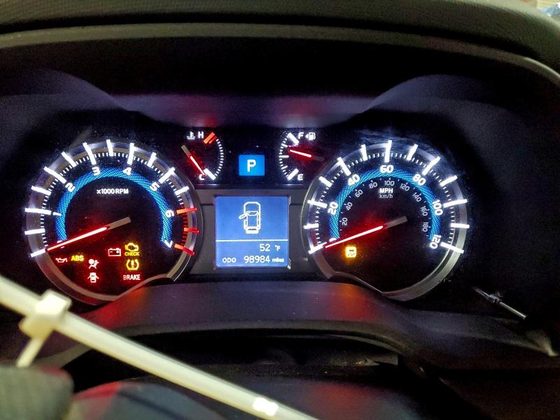 Фото 9 - TOYOTA 4RUNNER