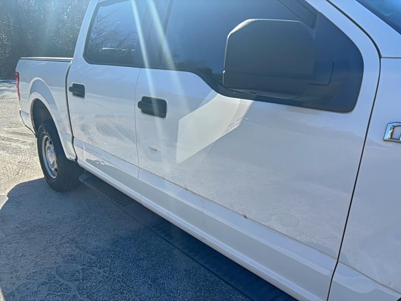 Фото 12 - FORD F-150